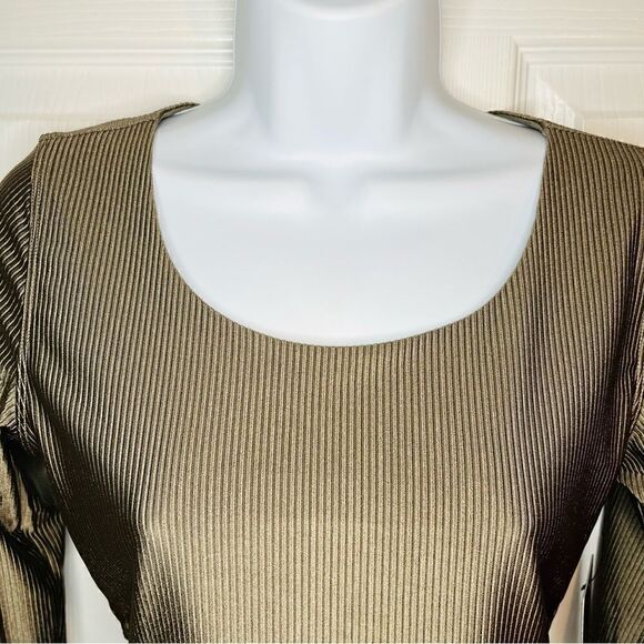 90 Degree By Reflex Rib Twist Cropped Top Long Sleeve Night Sage Green M - Picture 7 of 10
